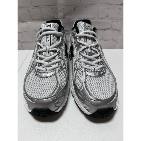 New Balance 740 Black Grey U740BM2 Unisex Sneakers Men’s 9.5 / Women’s 11 NIB - Picture 3 of 10